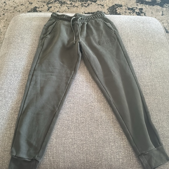 Puma Green Khaki sweatpants joggers size small - Picture 2 of 4